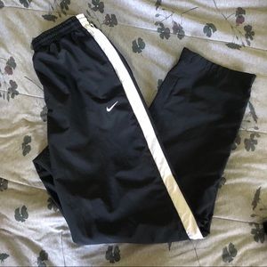 Nike tracksuit pant